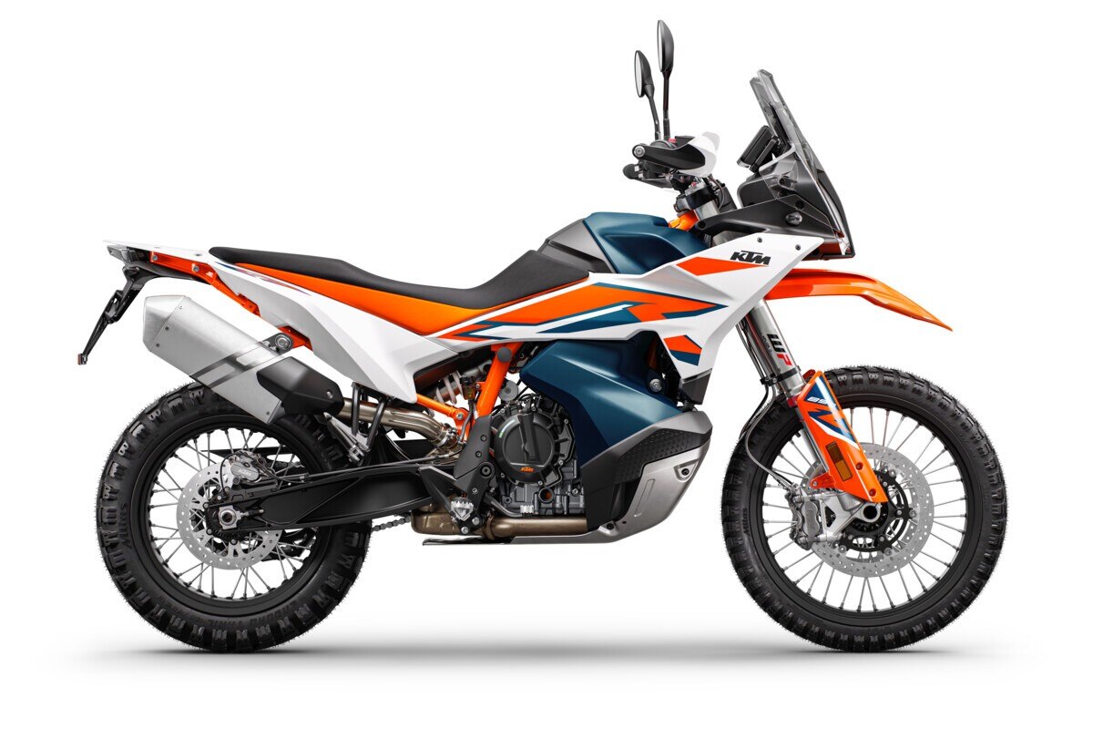KTM presenta la nuova 890 Adventure R 2023